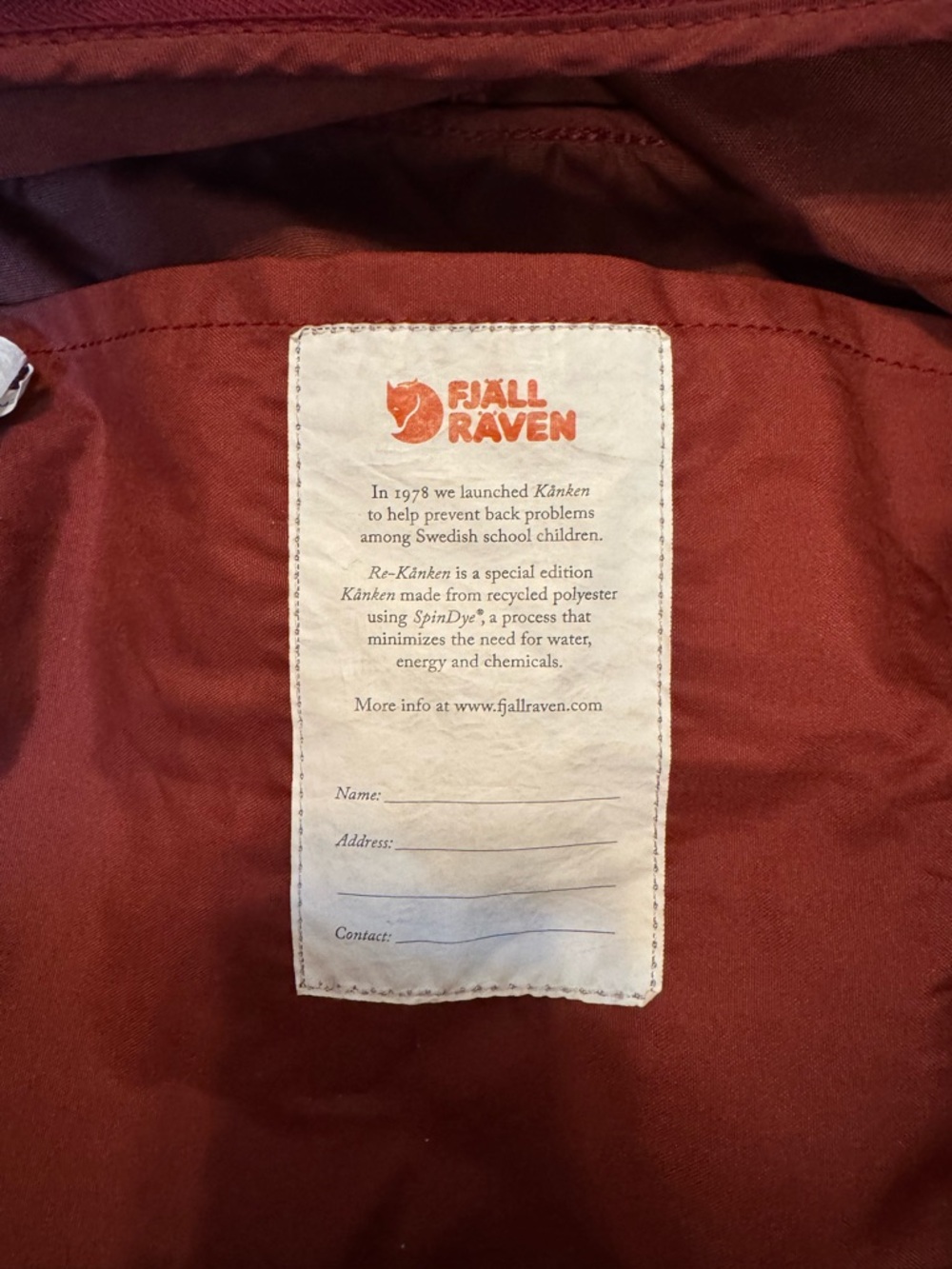 Fjallraven Kånken Backpack in Deep Wine Red - Picture 4 of 5